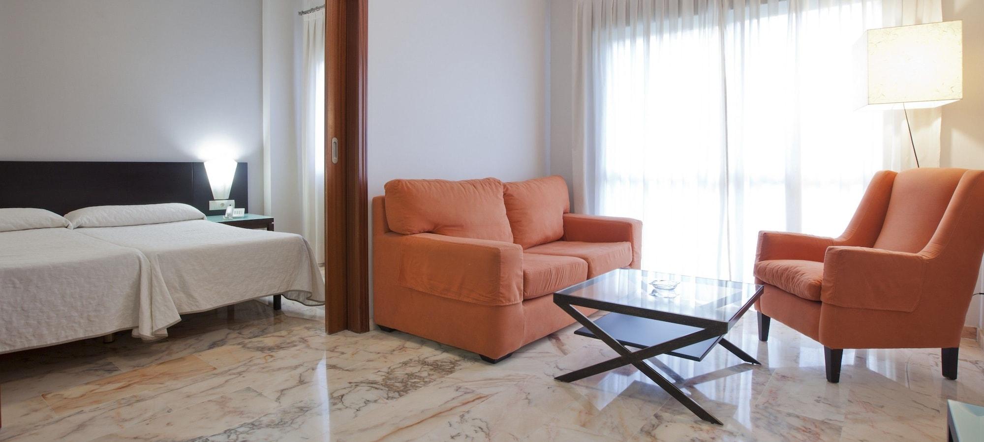 Apartamentos Vertice Bib Rambla เซบีญา ภายนอก รูปภาพ
