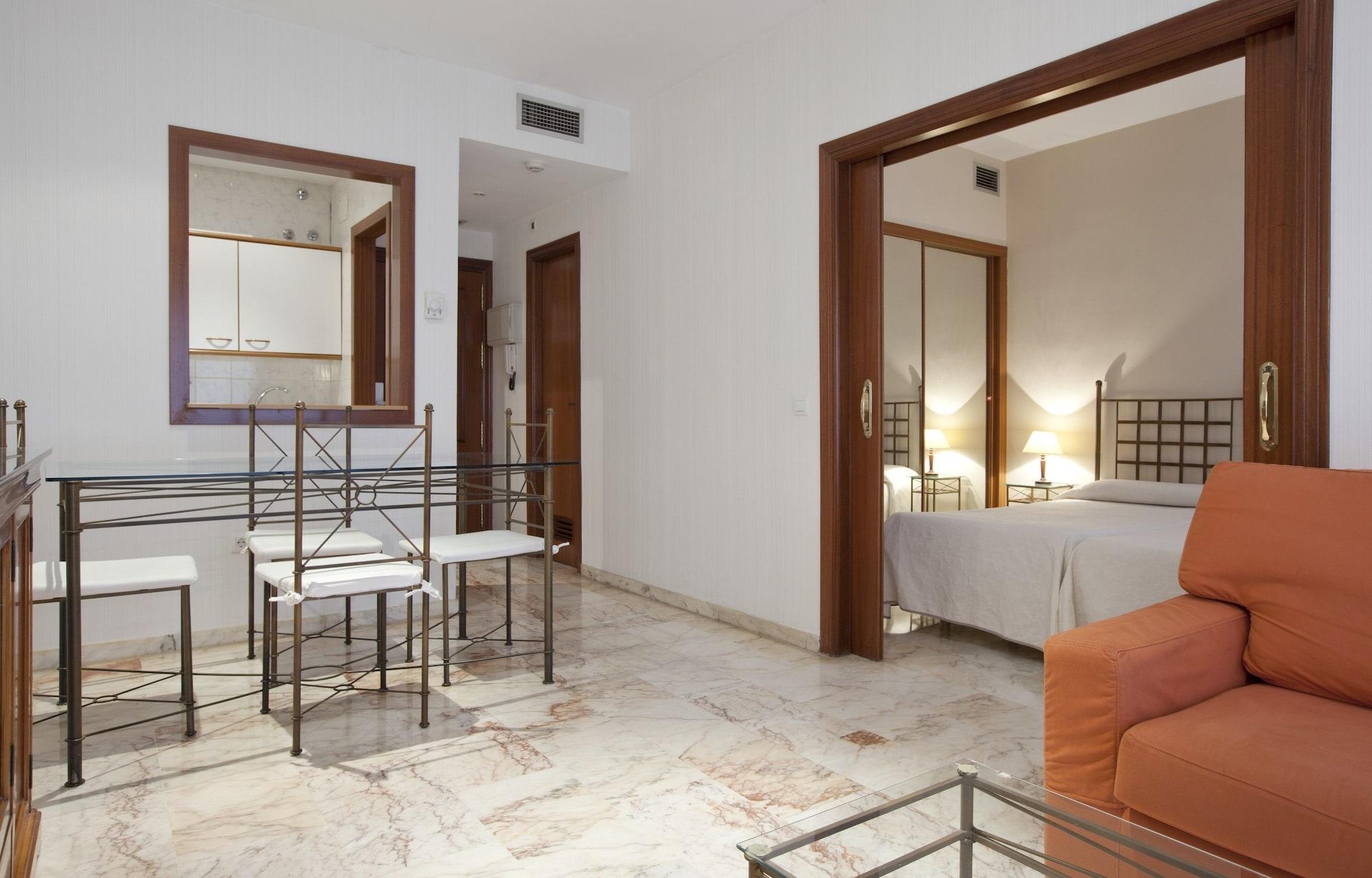 Apartamentos Vertice Bib Rambla เซบีญา ภายนอก รูปภาพ