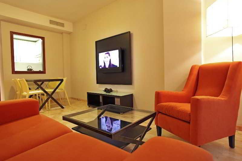 Apartamentos Vertice Bib Rambla เซบีญา ภายนอก รูปภาพ