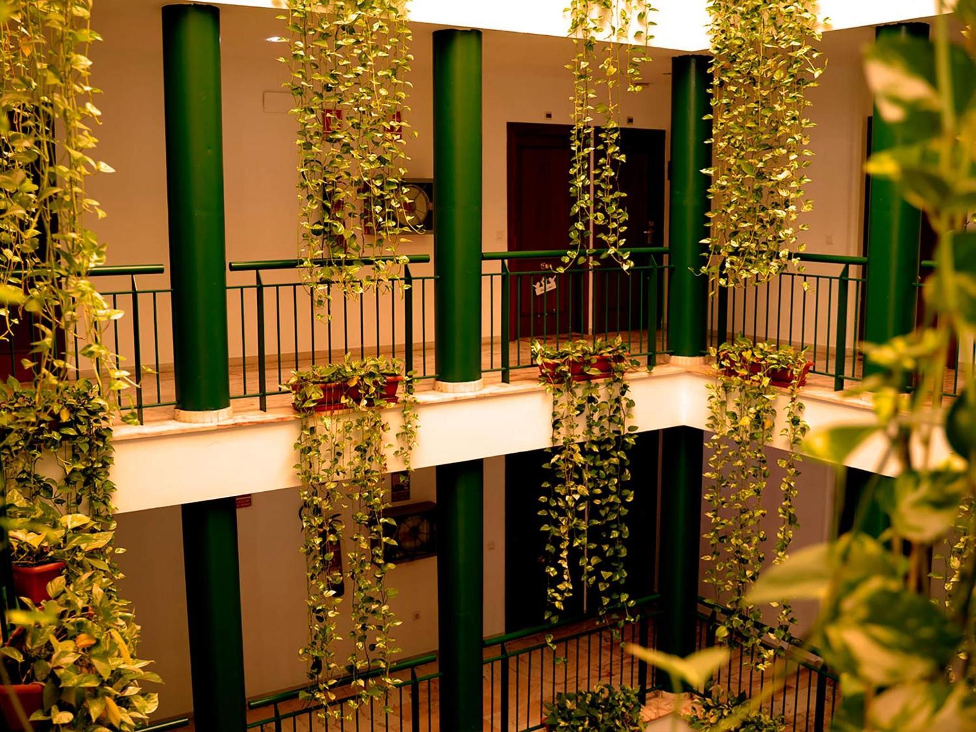 Apartamentos Vertice Bib Rambla เซบีญา ภายนอก รูปภาพ