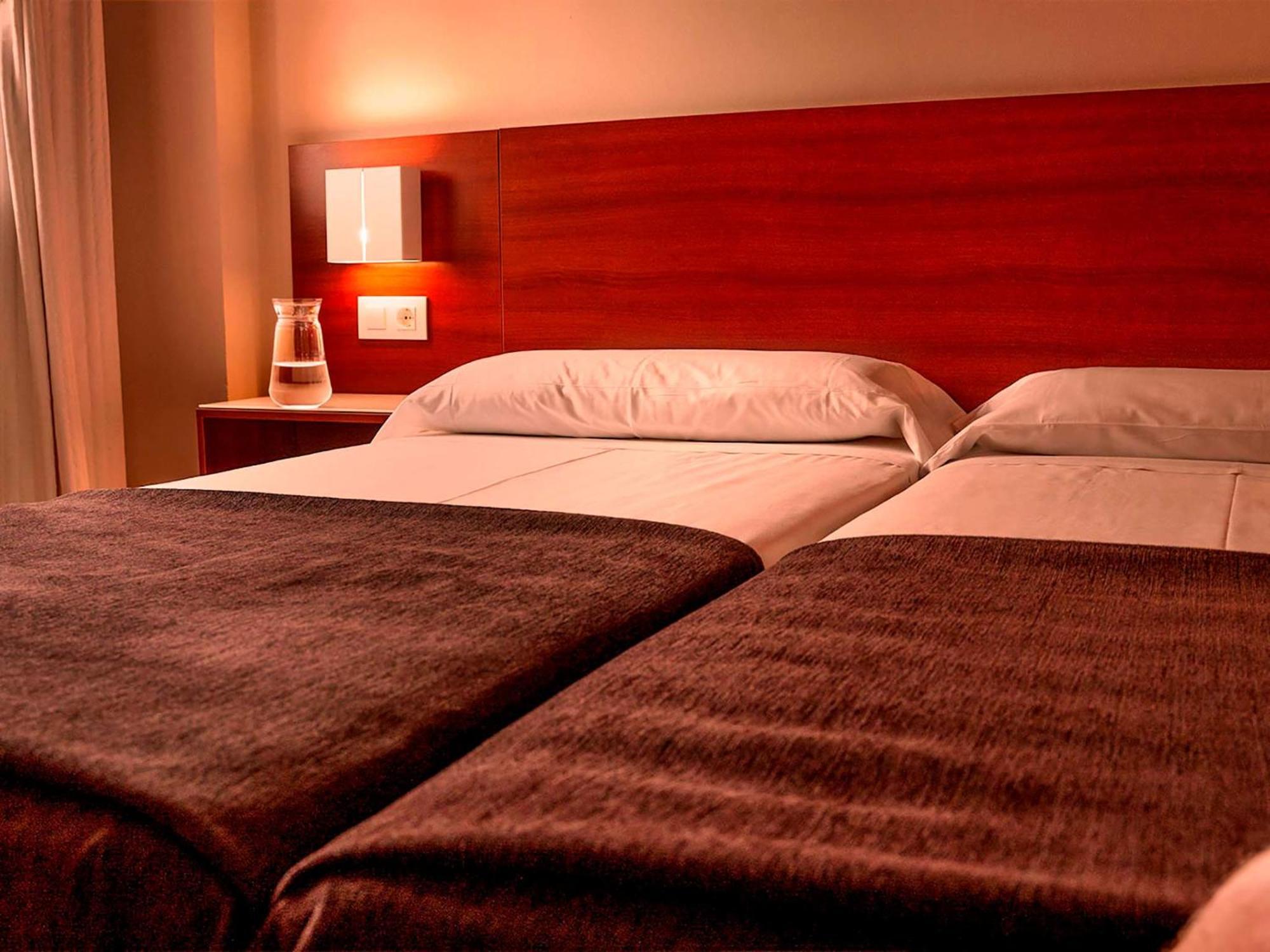 Apartamentos Vertice Bib Rambla เซบีญา ภายนอก รูปภาพ