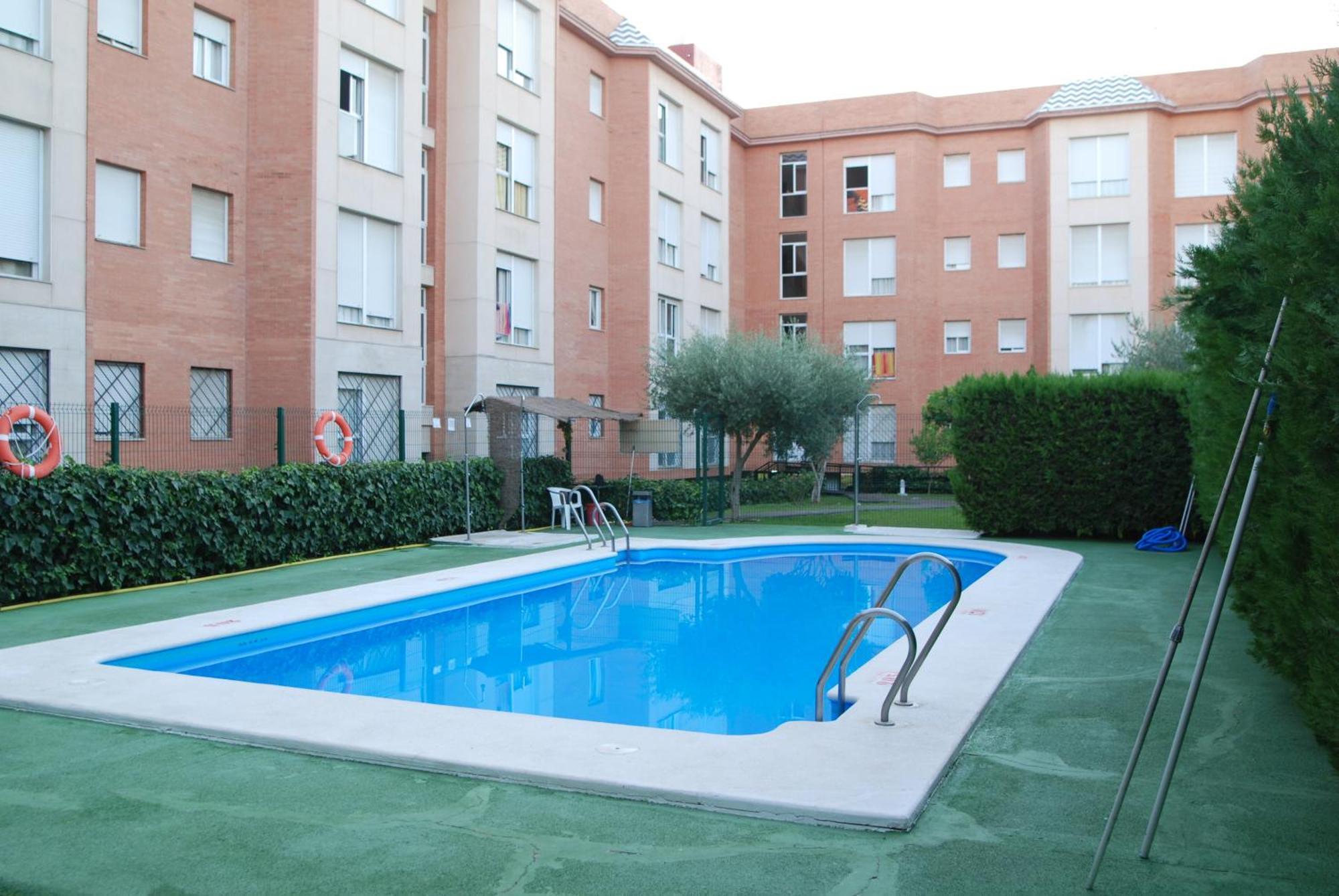 Apartamentos Vertice Bib Rambla เซบีญา ภายนอก รูปภาพ