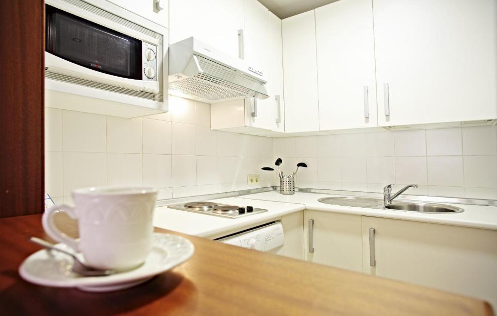 Apartamentos Vertice Bib Rambla เซบีญา ห้อง รูปภาพ