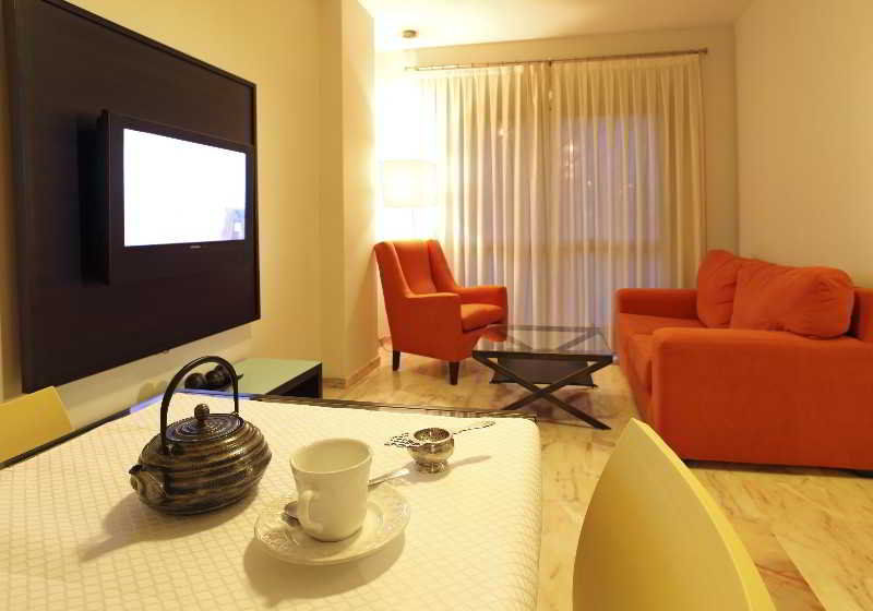 Apartamentos Vertice Bib Rambla เซบีญา ภายนอก รูปภาพ